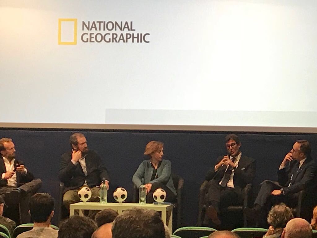 “Maradona: le verità nascoste”al #festivaldellatv con Ciro Ferrara e Michele Dalai in onda su @NatGeoTvItalia e @FOXSportsIT il 23 maggio <a href="/FestivaldellaTv/">Festival della Tv</a>