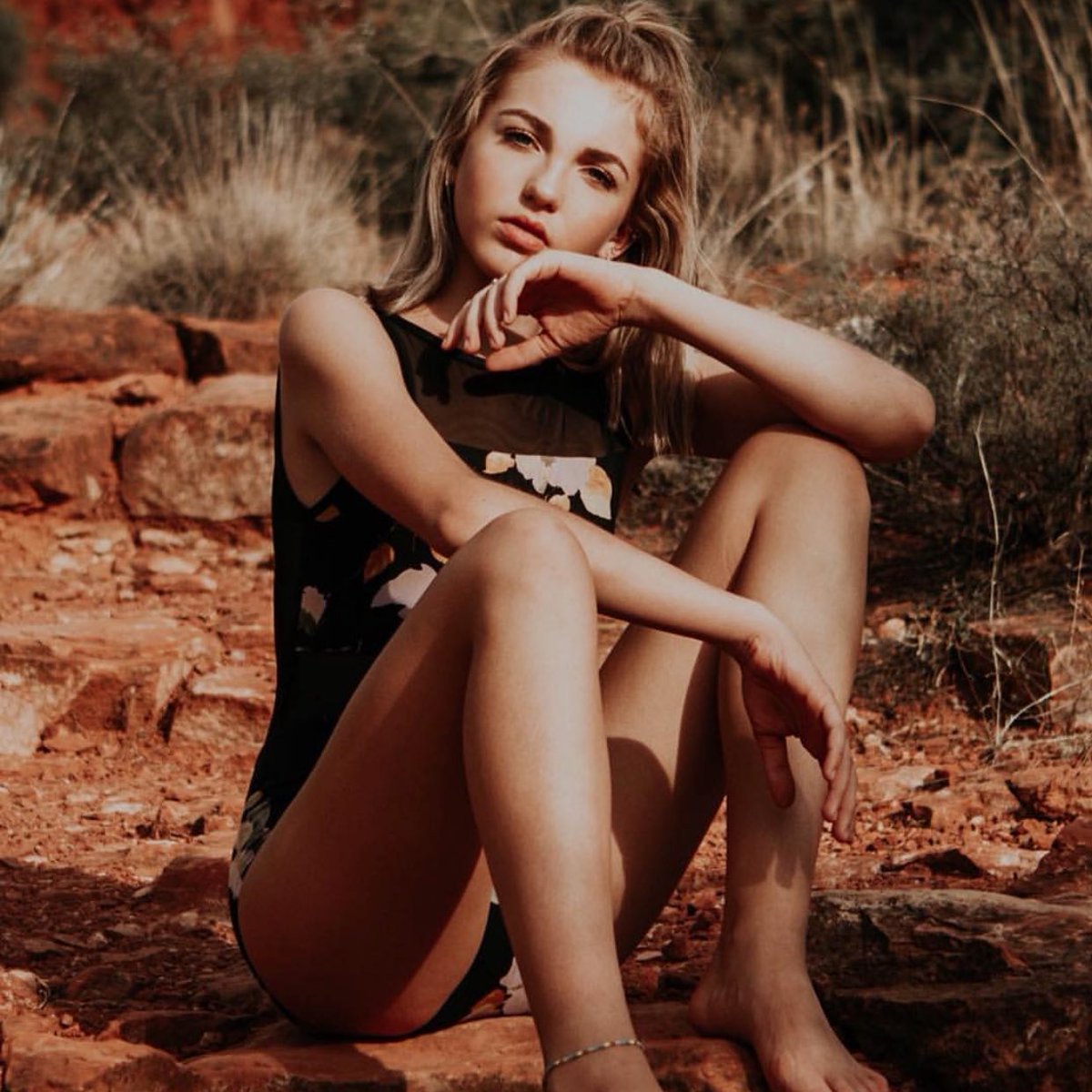 maisie| brynn tweet media