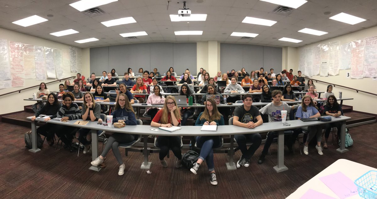 jillcompher's tweet photo. #APsyched review session #1 is in the books! #chpantherpride https://t.co/AWXfWeGZQi