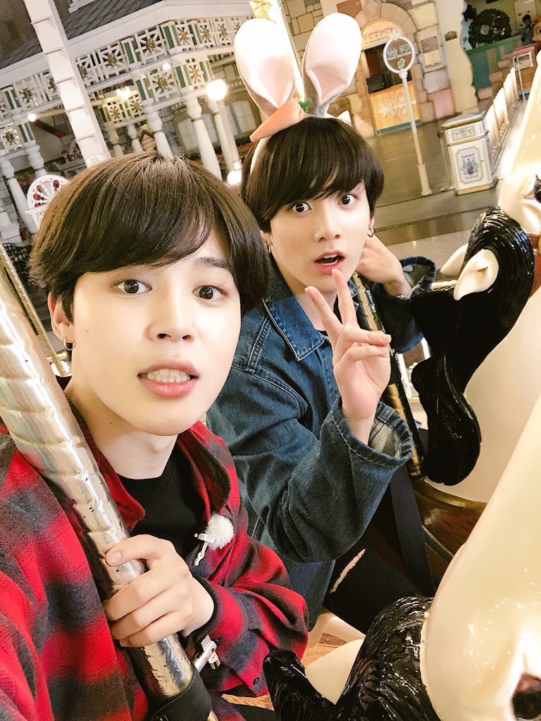 7dh1Q2n's tweet photo. カレカノじゃん🐥🐰💜 https://t.co/F9DJtT2IdW