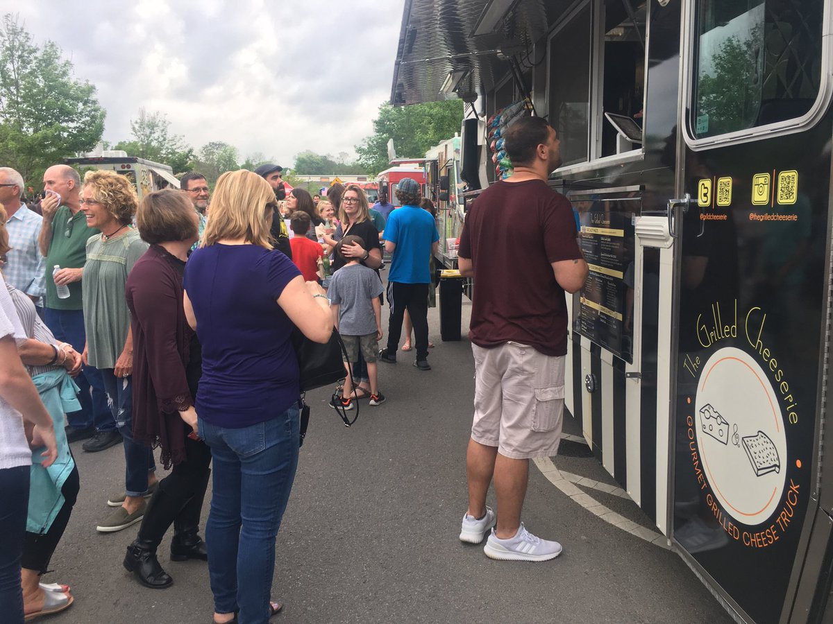 Get in line to taste delicious bites from 34 food trucks! Lines are long at <a href="/GrlldCheeserie/">TheGrilledCheeserie</a> and <a href="/cousinsmainelob/">CousinsMaineLobster</a> <a href="/funkseoultruck/">Funk Seoul Brother</a> <a href="/ETSFranklin/">EattheStreetFranklin</a>
