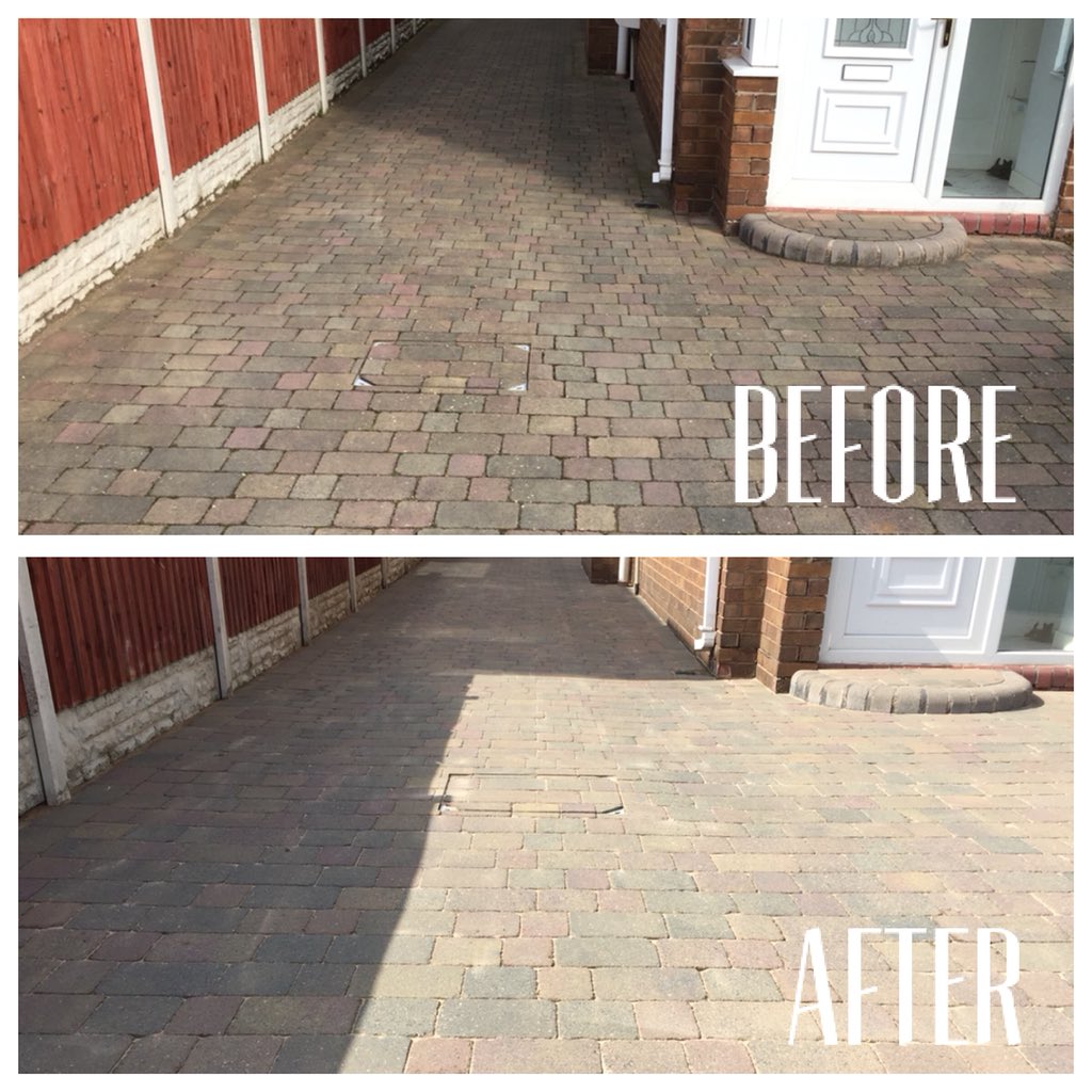 harriswc_'s tweet photo. Full external clean for this lucky property! Driveway, gutters, soffits/fascias and windows! Looks absolutely fantastic 🌟 🏠 💦 👍🏻 #drivewaycleaning #guttercleaning #upvccleaning #windowcleaning #liverpool #wirral @spinaclean @xlinesystems https://t.co/u8ODUJn0J8