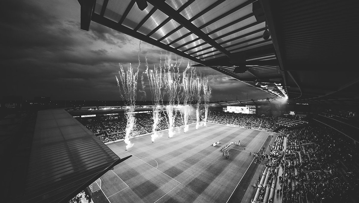 SportingKC's tweet image. What. A. Sight.

RT if you&apos;ve got a seat tonight in this beauty 😍#TheBlueHell #SKCvCOL