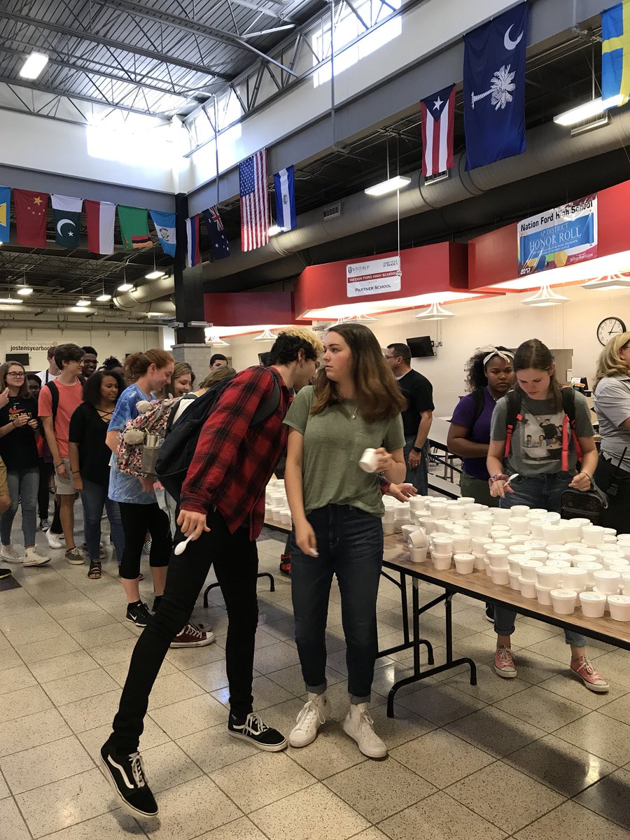 emily_mcquay's tweet photo. Awesome kids at NF! Over 400 kids received ice cream today for doing at least 8 acts of kindness over the last 17 days! #FalconsforKindness @FortMillSD @johnsjb1 @millerapnfhs https://t.co/JXTfF3V5xn