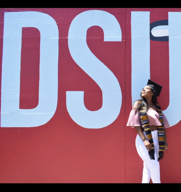 hairbyllese's tweet image. “&amp;amp; for all the doors that were slammed in my face.. IM COMING TO BUY THE BUILDING🗣” #May12th2018 #RentDueOkrrrrrrrr #RUNMEMYSHIT😝 #BSWMajorsMatter✨