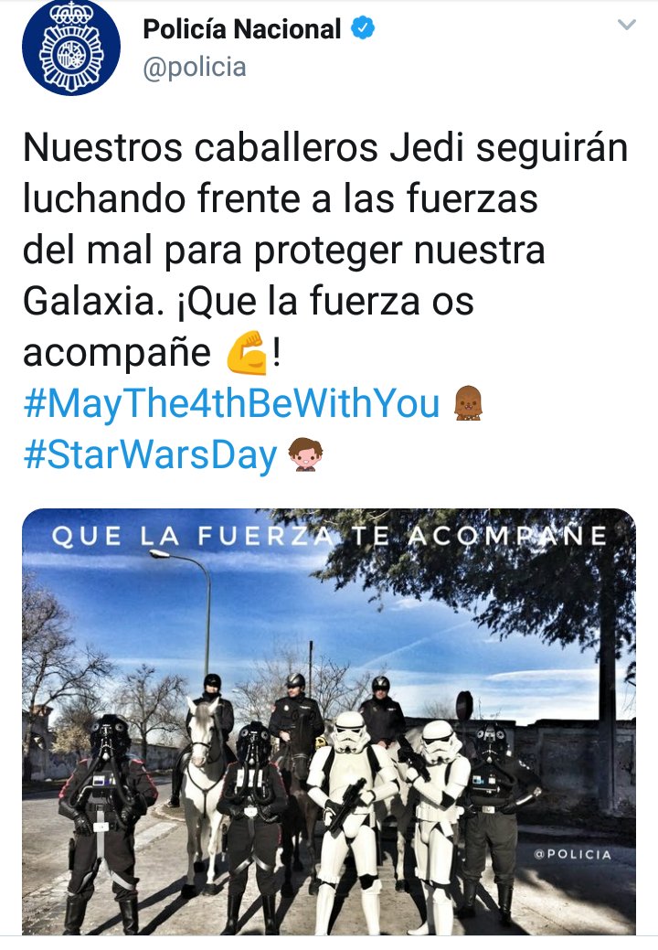 Diari de bord. Dia 124, any estelar 2018, 189 dies de República

Catalans, catalanes... 

Hola <a href="/policia/">Policía Nacional</a>

Una cosita... que los que están con vosotros son las fuerzas del Imperio, los Caballeros Jedi siempre están del lado de la República.

De nada

#MayThe4thBeWithYou