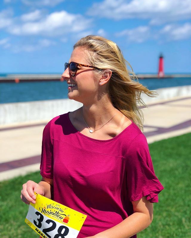 ckulll's tweet photo. I don’t have a clever pre-race caption (excitement & nervous brain to the max) so here’s to running smart, strong and with all my heart tomorrow 💪🏼 #constantlyontherun #wisconsinmarathon https://t.co/ev2SeB64A0 https://t.co/zTFK9bvQcA