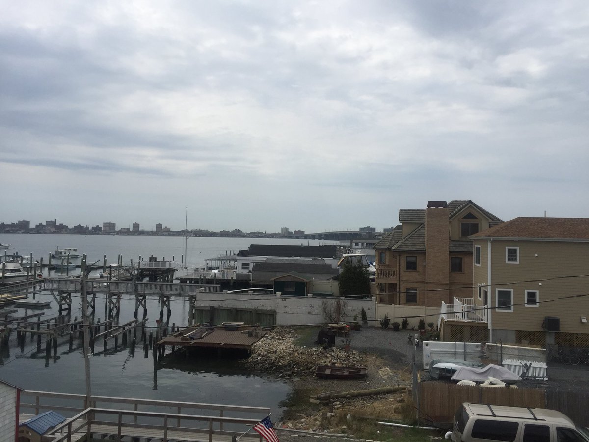 TimmyTubbs's tweet image. Hey @jamesytubz... can you hear me? #FUSANDY