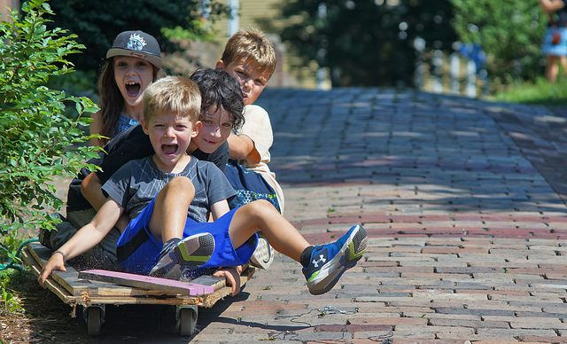 play_groundnyc's tweet image. Ready to roll into the 2018 season!! See you at noon at The Yard on @govs_island tomorrow! (20 hours to go!) #freeplaynyc #playfreenyc #wheels #fun #sun #risk #TheYard