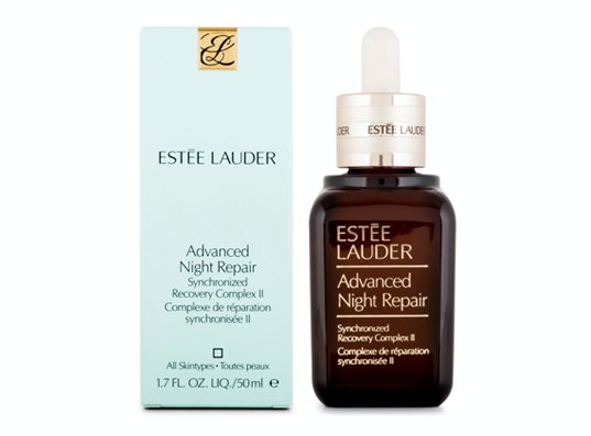 davelackie's tweet photo. I'm giving away one of my favourite serums: Estee Lauder Advanced Night Repair. Enter here: https://t.co/Uc3MIl597h on blog to WIN it! Great for all skin types. https://t.co/vhZe55j7X8