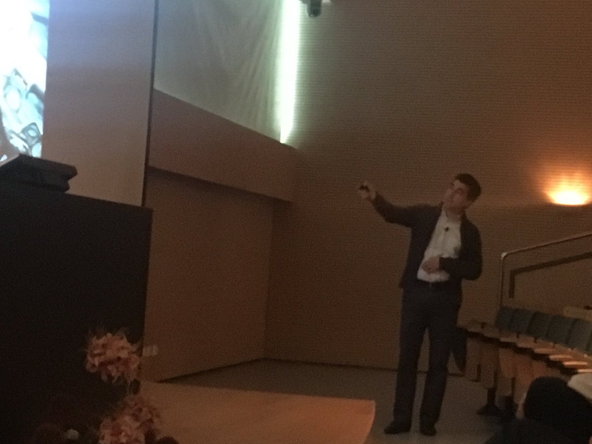 traumalunera's tweet photo. Gran mesa de codo! Gracias al Dr Foruria por sus charlas y consejos #ABCOT2018 @cot_hsll @chemazin @SonLlatzer #elbow #elbowinstability https://t.co/rvAu9mhlZy