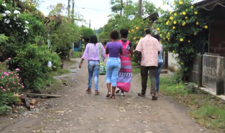 MujeresAnt's tweet image. #YoDecidíSerFeliz | Conoce a Saturnina Moreno, una mujer que  encontró en la asociatividad la fuerza necesaria para sacar adelante sus proyectos, ayudar a las mujeres y aportar al desarrollo de la región de Urabá 

Nuestro vídeo aquí: goo.gl/foUjM3