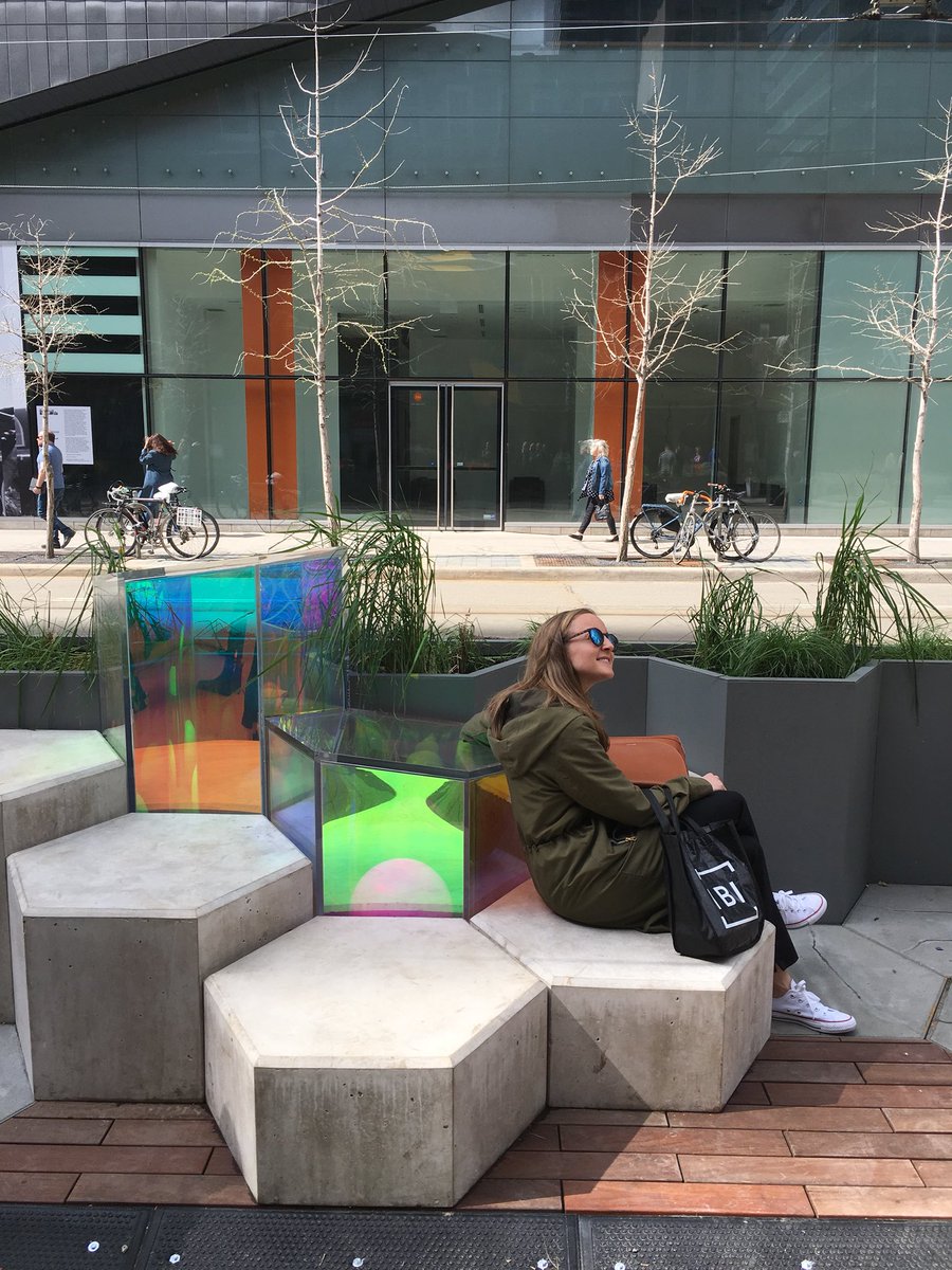 CityPlanTO's tweet photo. The King Street Causeway, one of many new public spaces to be installed on King Street this month is now open (across from #tiffbelllightbox just west of John St.) #kingstreetpilot #bringonsummer https://t.co/zv7LjBsnGN