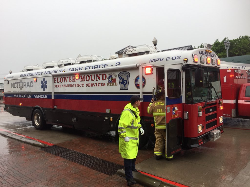 EMT_ATC's tweet image. Part 3. Took some of my EMT students to @cityofdentontx disaster drill this morning! Always learning! @dentonisd @DentonATC #emtstudents #DentonDisasterDrill #rainyday #dentontexas