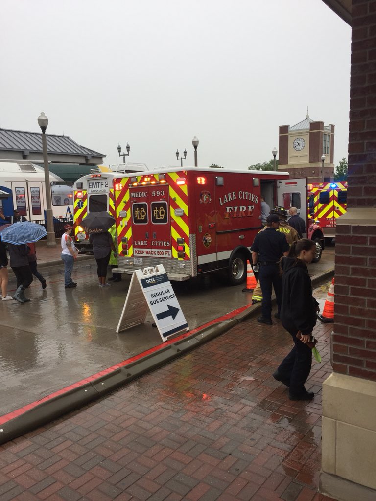 EMT_ATC's tweet image. Part 3. Took some of my EMT students to @cityofdentontx disaster drill this morning! Always learning! @dentonisd @DentonATC #emtstudents #DentonDisasterDrill #rainyday #dentontexas