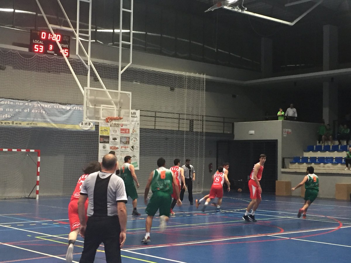 FAB_Cordoba's tweet photo. Final SM 2P 3ºC @FAB_Cordoba  @ClaritasIulia    53
@cbmaristascor 49
#valorcesto 🏆🥇🥈🏀⛹🏽‍♂️🏆 https://t.co/eteRNDDf6H
