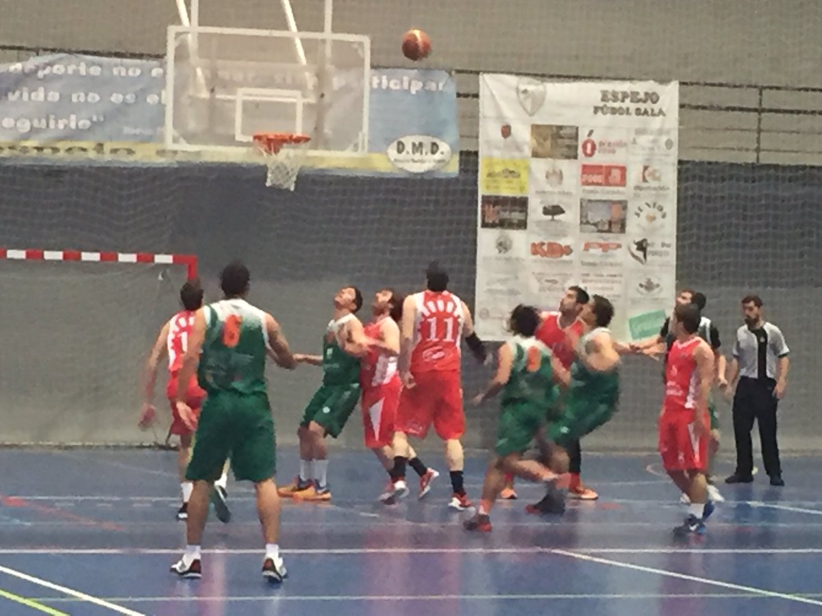 FAB_Cordoba's tweet photo. Final SM 2P 3ºC @FAB_Cordoba  @ClaritasIulia    53
@cbmaristascor 49
#valorcesto 🏆🥇🥈🏀⛹🏽‍♂️🏆 https://t.co/eteRNDDf6H