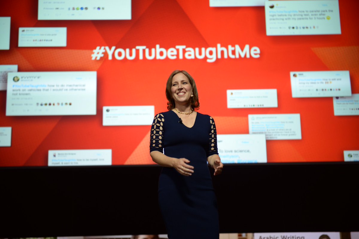 YTforBusiness's tweet photo. A few of our favorite moments from #Brandcast. Such a fun night with @YTCreators, fans, and industry pros! https://t.co/Y4ehNGhxfP