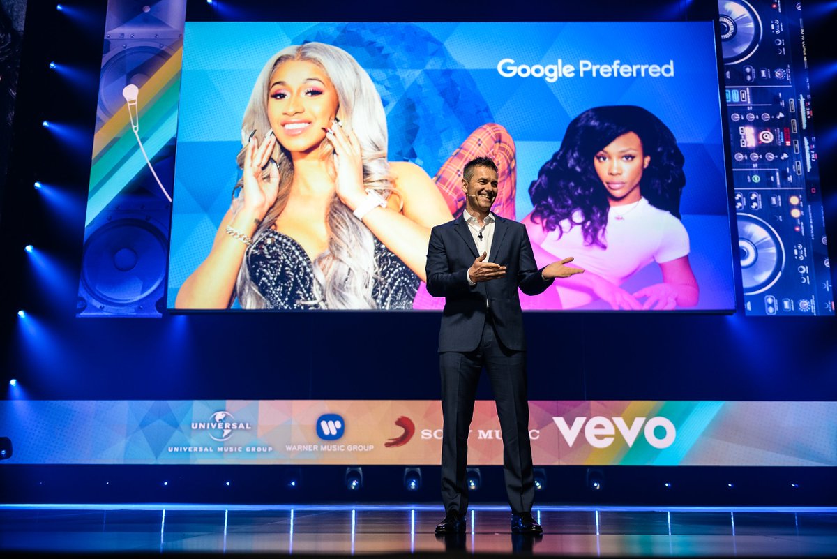 YTforBusiness's tweet photo. A few of our favorite moments from #Brandcast. Such a fun night with @YTCreators, fans, and industry pros! https://t.co/Y4ehNGhxfP