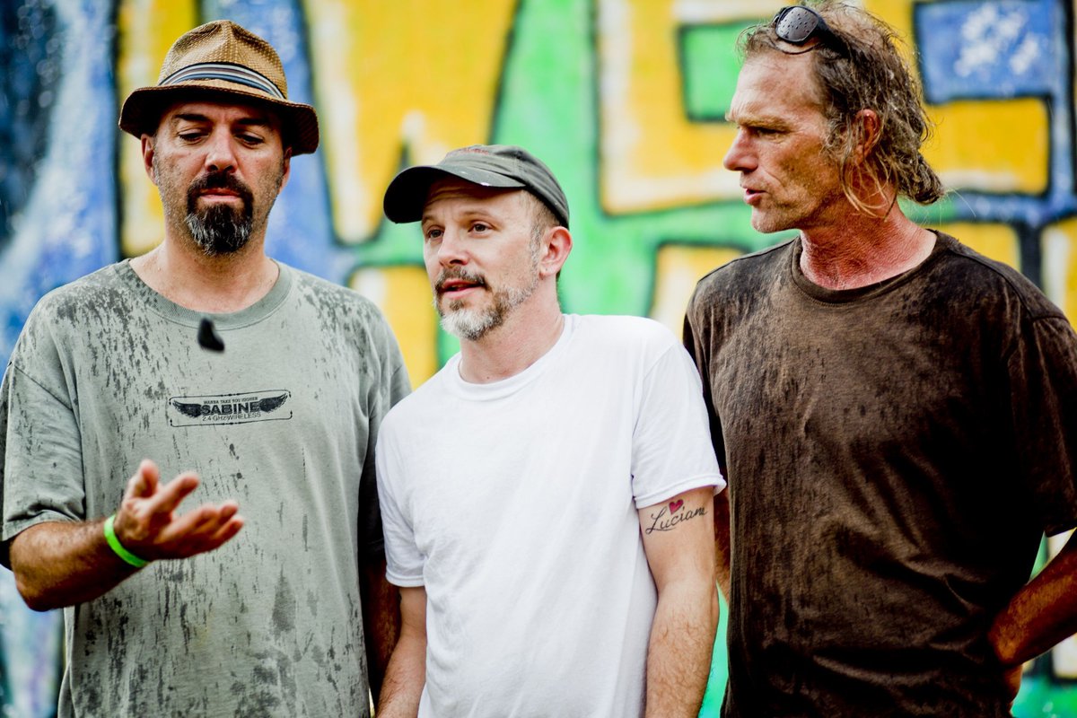 laudablepro's tweet photo. It was a loss for rockers everywhere when Morphine frontman, the late Mark Sandman, died suddenly on stage in 1999.  Now, almost 20 yrs later, VOM carries on the legacy. Don’t miss their show at New City next Friday May 11th! https://t.co/eyIiHpqiYy #morphine #vaporsofmorphine https://t.co/Y2GBM20S4U