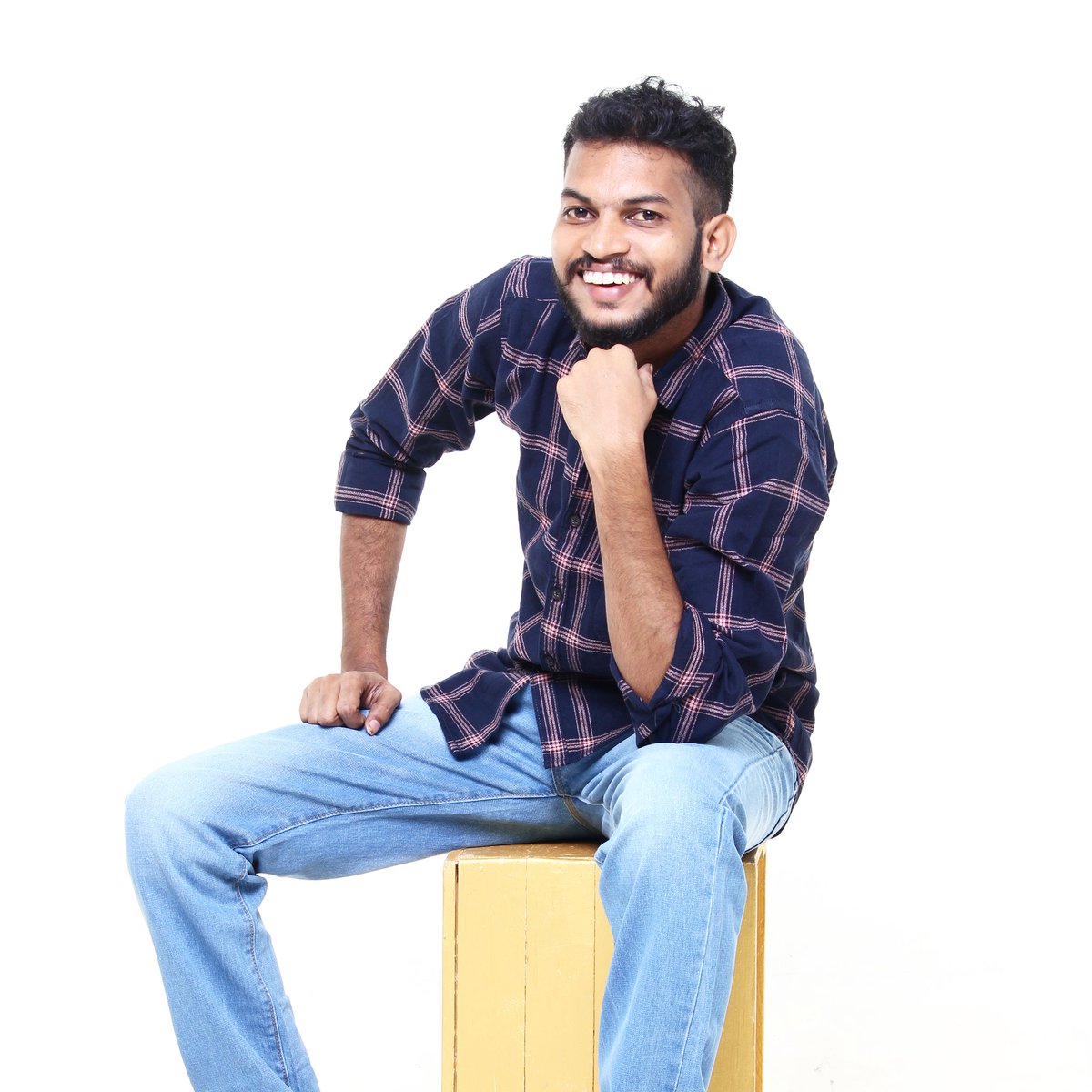 NiranjanBigstar's tweet photo. #NewProfilePic https://t.co/vquGhf1TGx