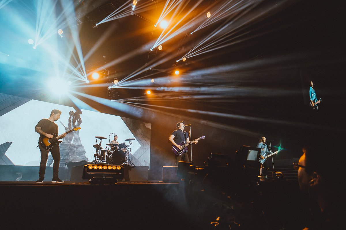 falloutboy's tweet photo. Today's edition of where in the 🌏 is FOB: Shenzhen https://t.co/5iewqf8YMA