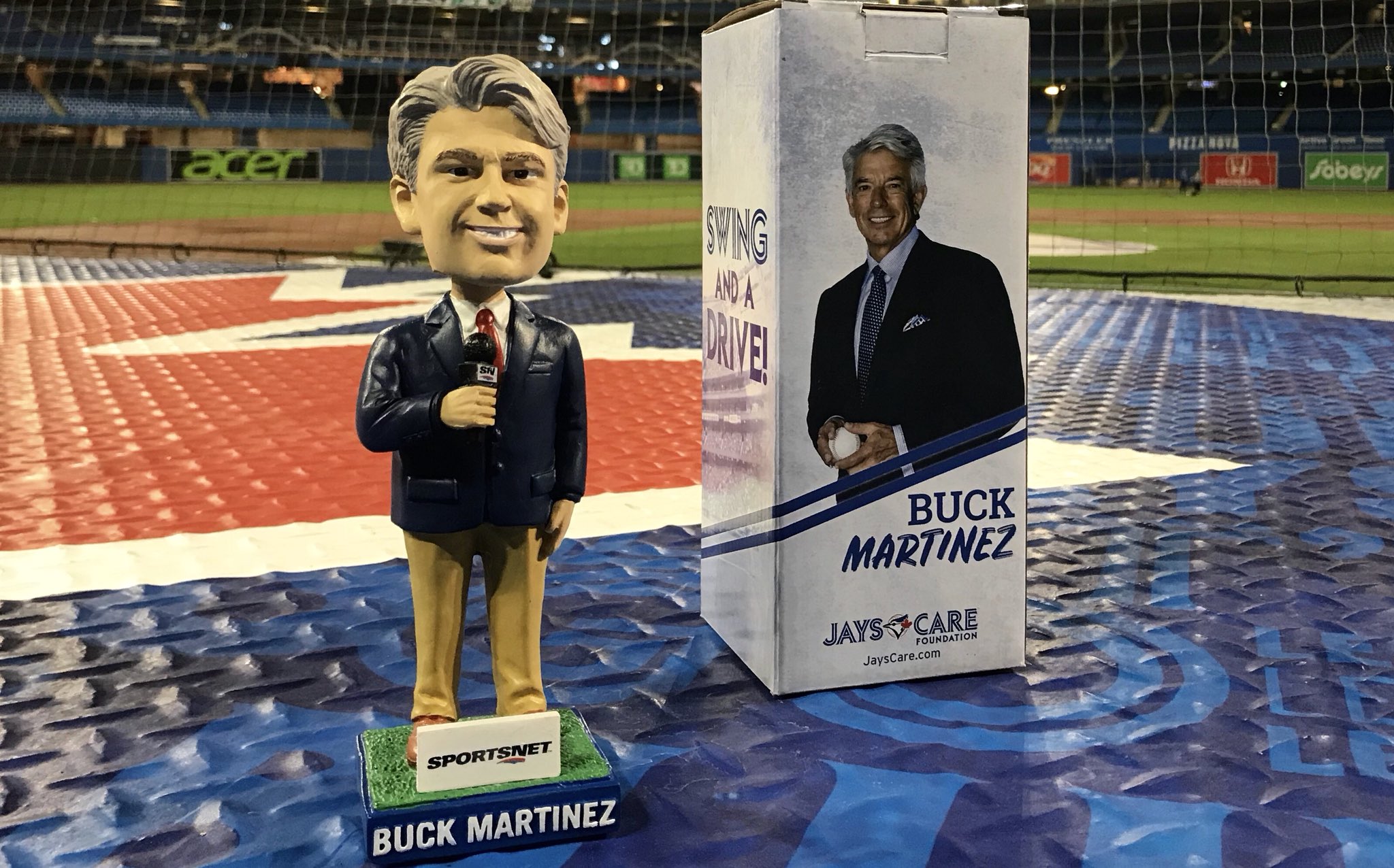 Inside scoop of everything Blue Jays with Buck Martinez 