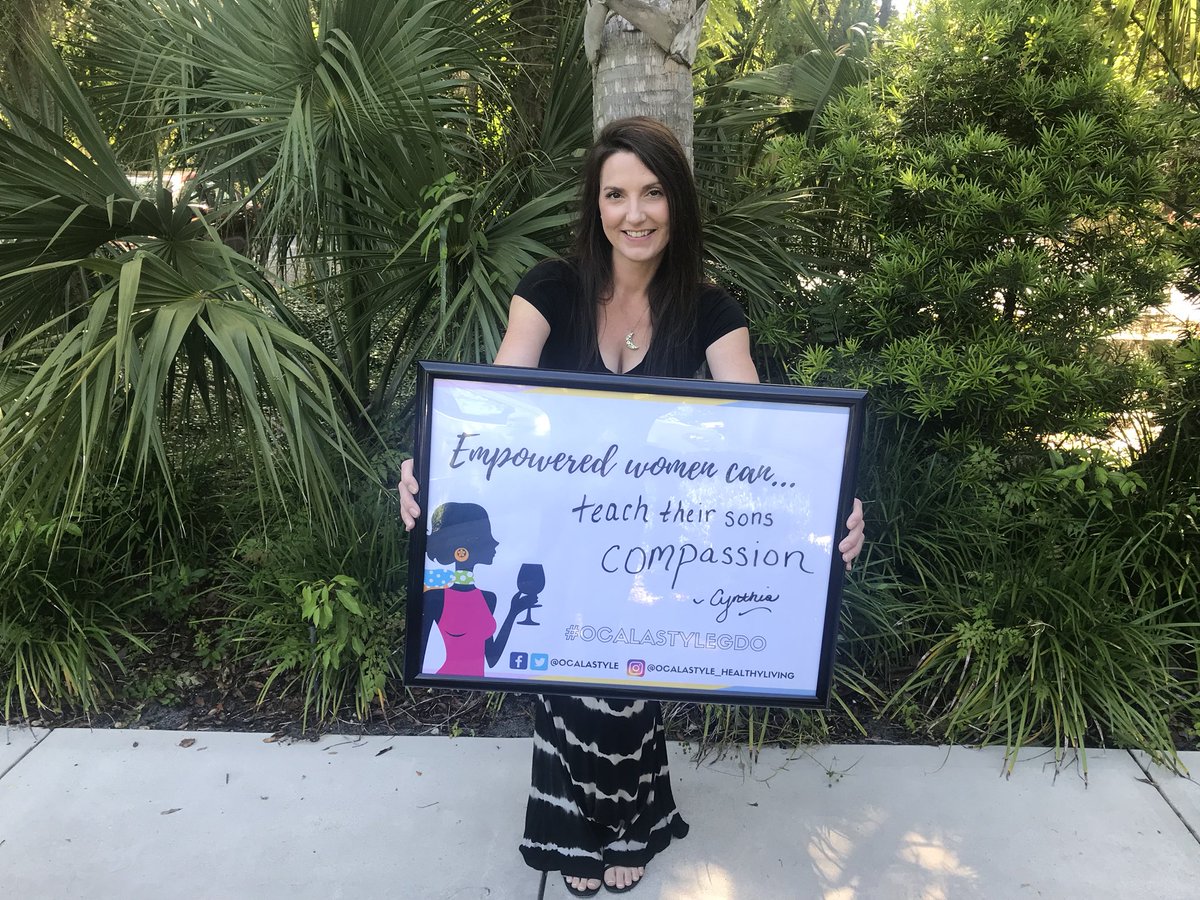 ocalastyle's tweet photo. Here are a few more of our incredible Ocala Style Magazine and Healthy Living Magazines team members. We're all about Empowered Women and supporting each other.

Join us at tonight’s May Art Walk event to tell us what empowers you. 

#OcalaStyleGDO https://t.co/PTUATgZ43r