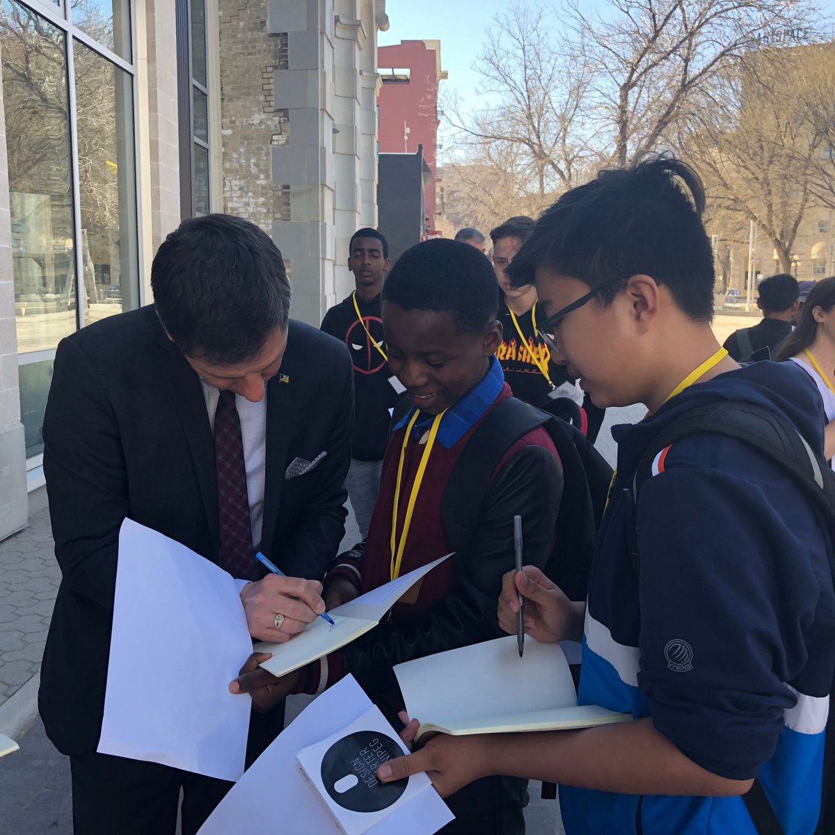 BrianTDBowman's tweet photo. Met an engaging group of middle school students participating in #YouthStudio2018 this morning. Great program challenging young students to create a temporary design installation to enhance their community. @HTFC_Winnipeg https://t.co/uxuLRJ3426
