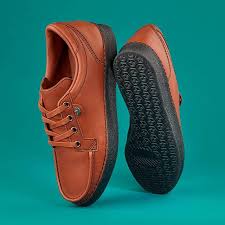 RetroSolesUK's tweet photo. FOR SALE : - #adidas #mccarten #spzl Brand New With Box and Tags £105 TYD RT Appreciated https://t.co/DyFMlHAe2F