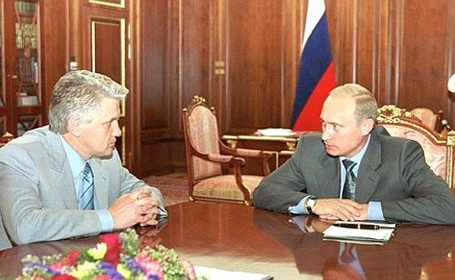 20. Caputo worked for Lytvyn who later supported Putin’s puppet regime of Yanukovich.  http://kremlin.ru/events/president/news/42146 Photos: Lytvyn and Putin.