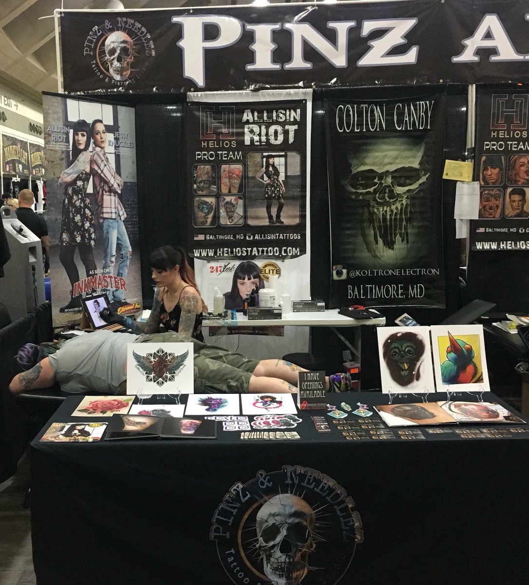Allisintattoos's tweet photo. Day 1 of the Villain Arts #baltimoretattooconvention! Super stoked for an amazing weekend! Stop by and say hello! #pinzandneedlez #dabtattoocream #heliostattoo #247inkmag #villainarts #inkmaster https://t.co/L9pRSXWDom