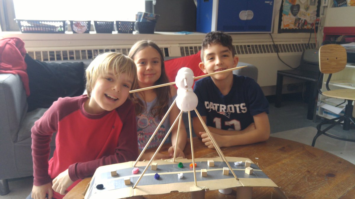 SRteaches's tweet photo. So proud of my students in @301et302 's work today for Design Day! Such creative and resourceful kids! #designthinking #buildingbridges @clearpointelem https://t.co/0YKjUdd7GJ
