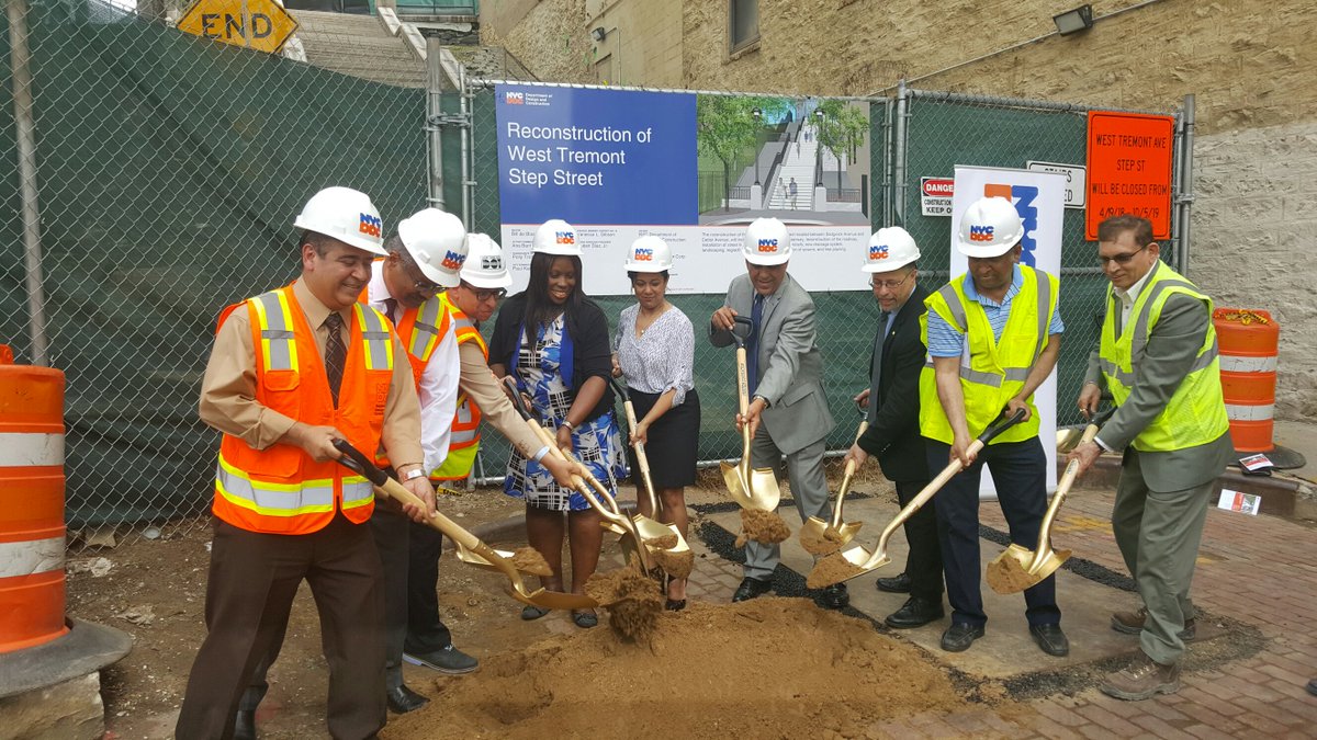 NYC_DOT's tweet photo. This afternoon we joined @NYCDDC & community partners to break ground on the renovation of the West Tremont Ave #StepStreet connecting Cedar & Sedgwick Aves in the #MorrisHeights section of #theBronx. https://t.co/3si6Pyvkzx