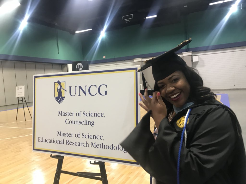 AwesomeNat_'s tweet photo. Nothing but God. ๐๐พ๐ฉ๐พโ๐ Graduation Day #BlackGradMagic https://t.co/2wKbn8KPoO