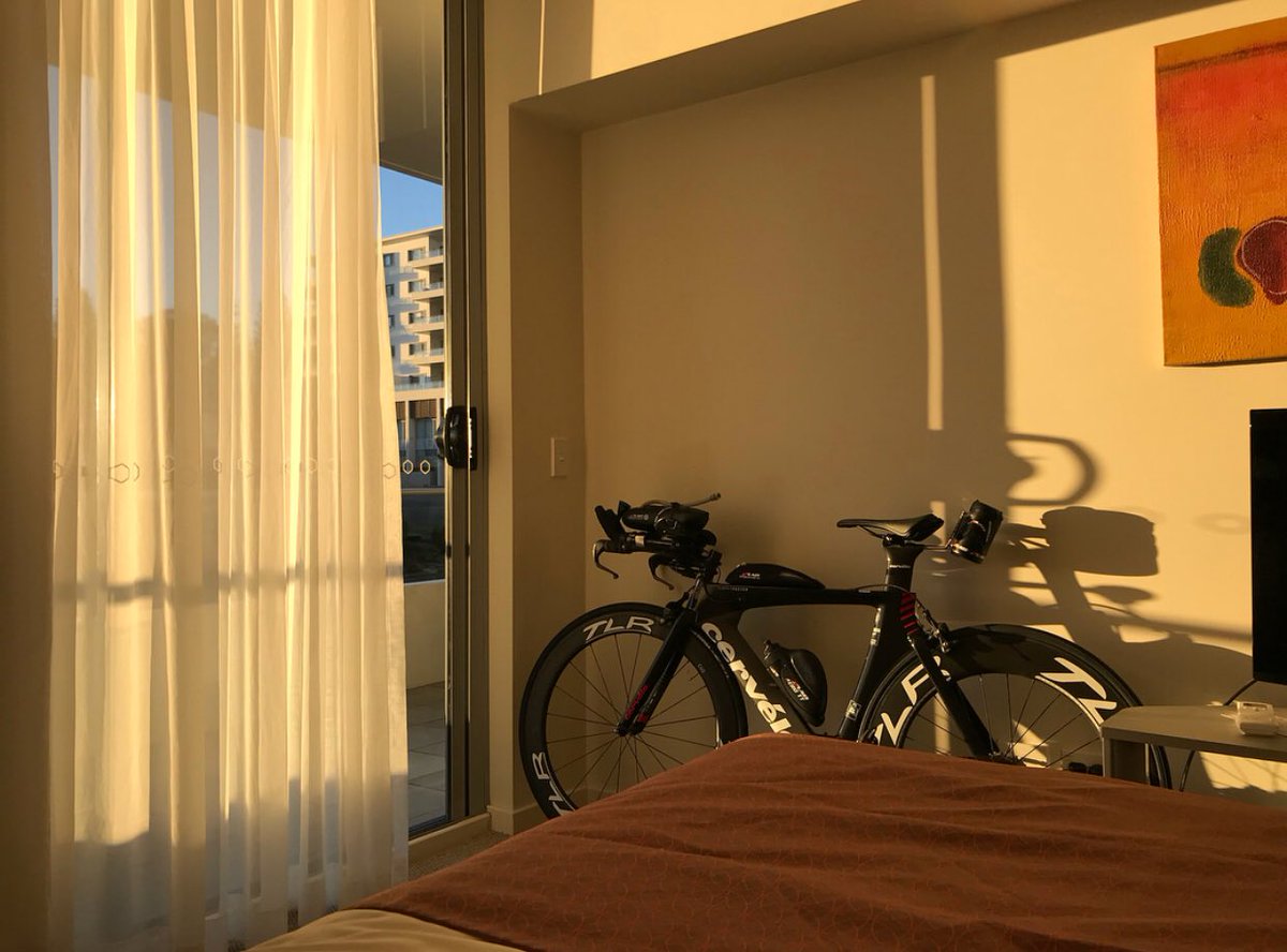 IMTrinews's tweet photo. Via @hayleyjstevo #HayleyStevenson Sexy bedroom shot 😉
Beautiful morning in Port.
#wgtc #ironman #triathlon #ride #bike #cervelo #imoz #tomoz #waitingforcoffee #imaus https://t.co/dIyBxlAa1e