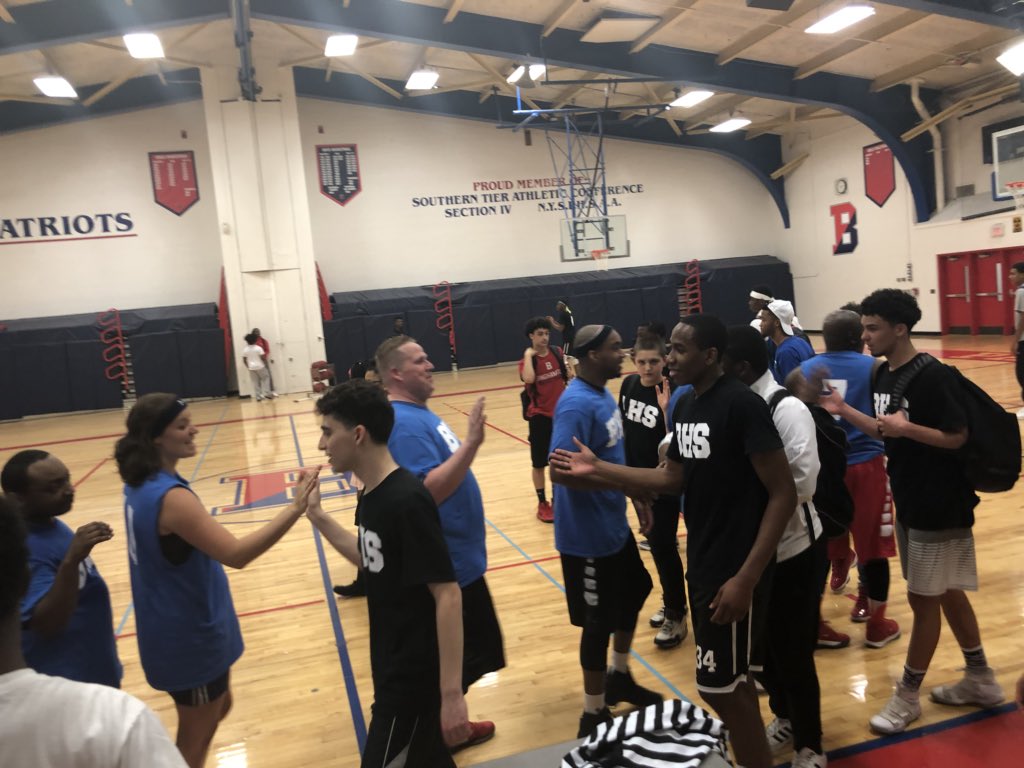 Kevin_Richman's tweet photo. BHS 3rd Annual Student vs Staff Basketball Game!!! 64-59 staff win!!! Thank you to Youth Development for putting this together. #BPatriotProud #BHSFaculty #BCSDAdmin https://t.co/Y7kGqAtVGR