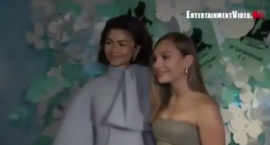 myspidermk's tweet photo. ENTIENDEN QUE ZENDAYA ES UNA DE LAS MAYORES INSIPRACIONES PARA MADDIE Y AHORA LA PUDO CONOCER Y POSAR EN UNA ALFOMBRA CON ELLA LYM LYM I AM PROUD https://t.co/xuYceOMt6L
