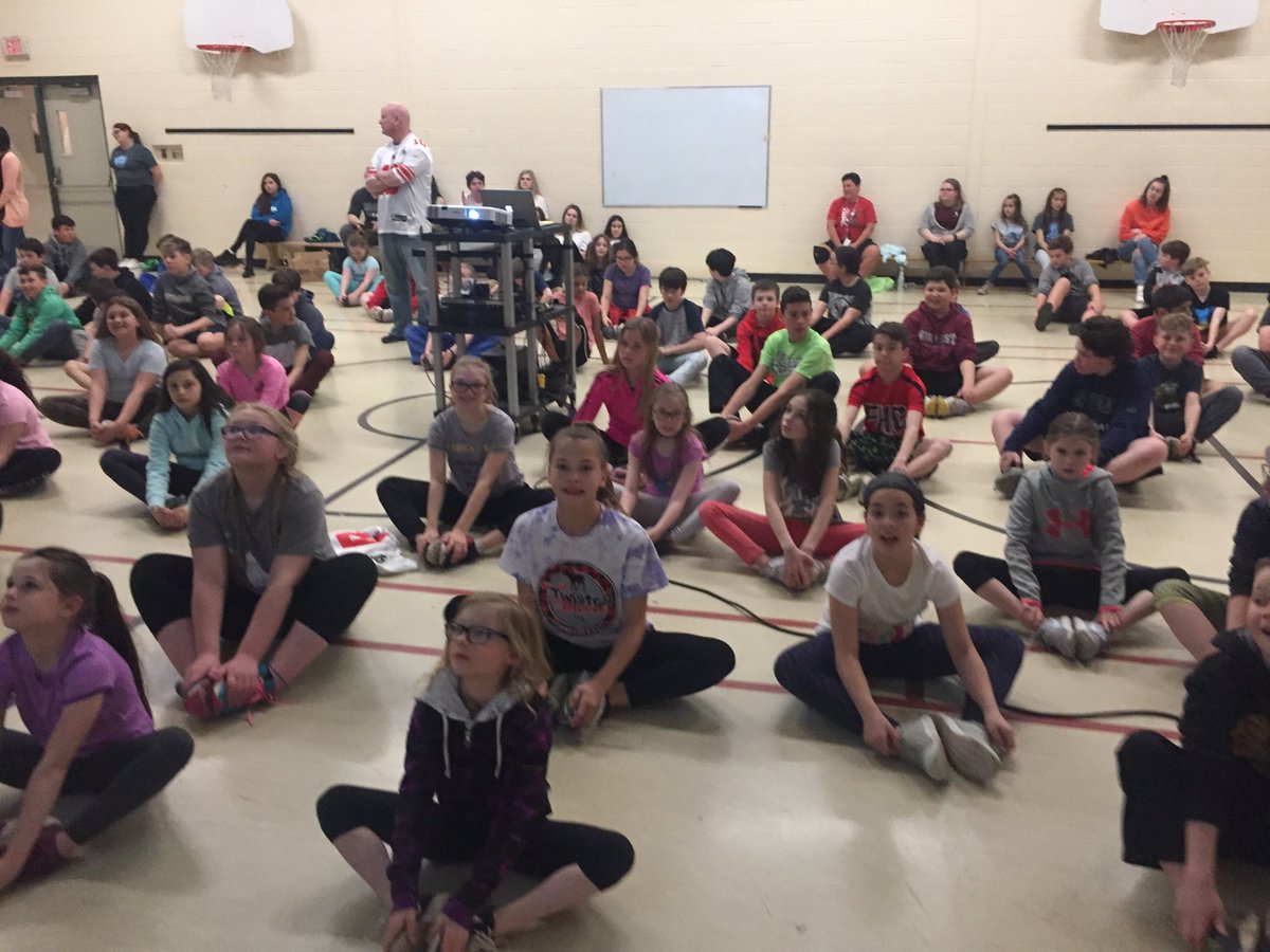 mrs_s_peterson's tweet image. Project Smile:) 2018 Couldn&apos;t be prouder of my grade 11 students who did a fantastic job! Thank you Holy Cross students and staff for your participation and support! #TBTEngineering #St. @TBCDSB_Ignatius