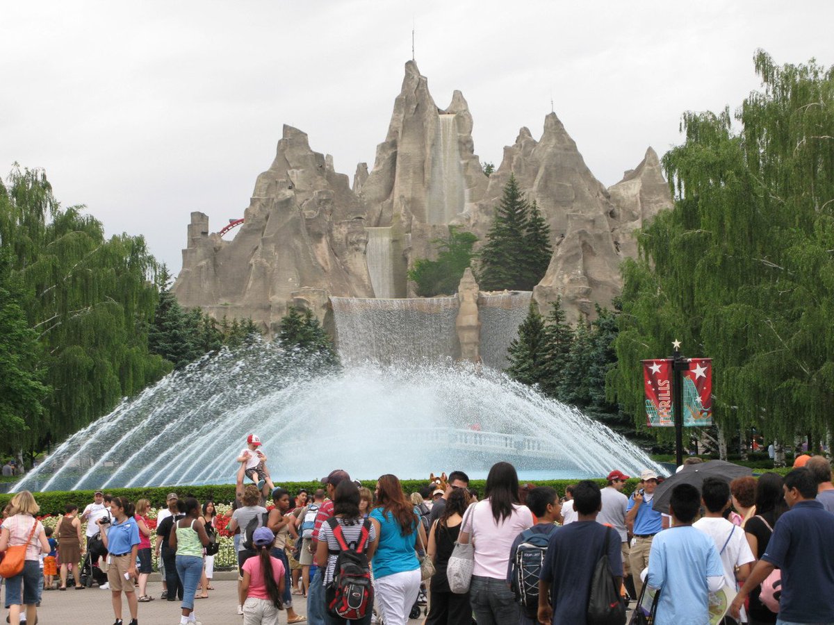 CaseP's tweet photo. So I've teamed up with Canada's Wonderland (@WonderlandNews) as a #WonderBlogger for their 2018 season! Prepare to see PLENTY of coverage as the Palmer Fam explores the grounds and makes some summer memories!
This summer's gonna be a wild one!
#ad https://t.co/Tnug1w6x4R