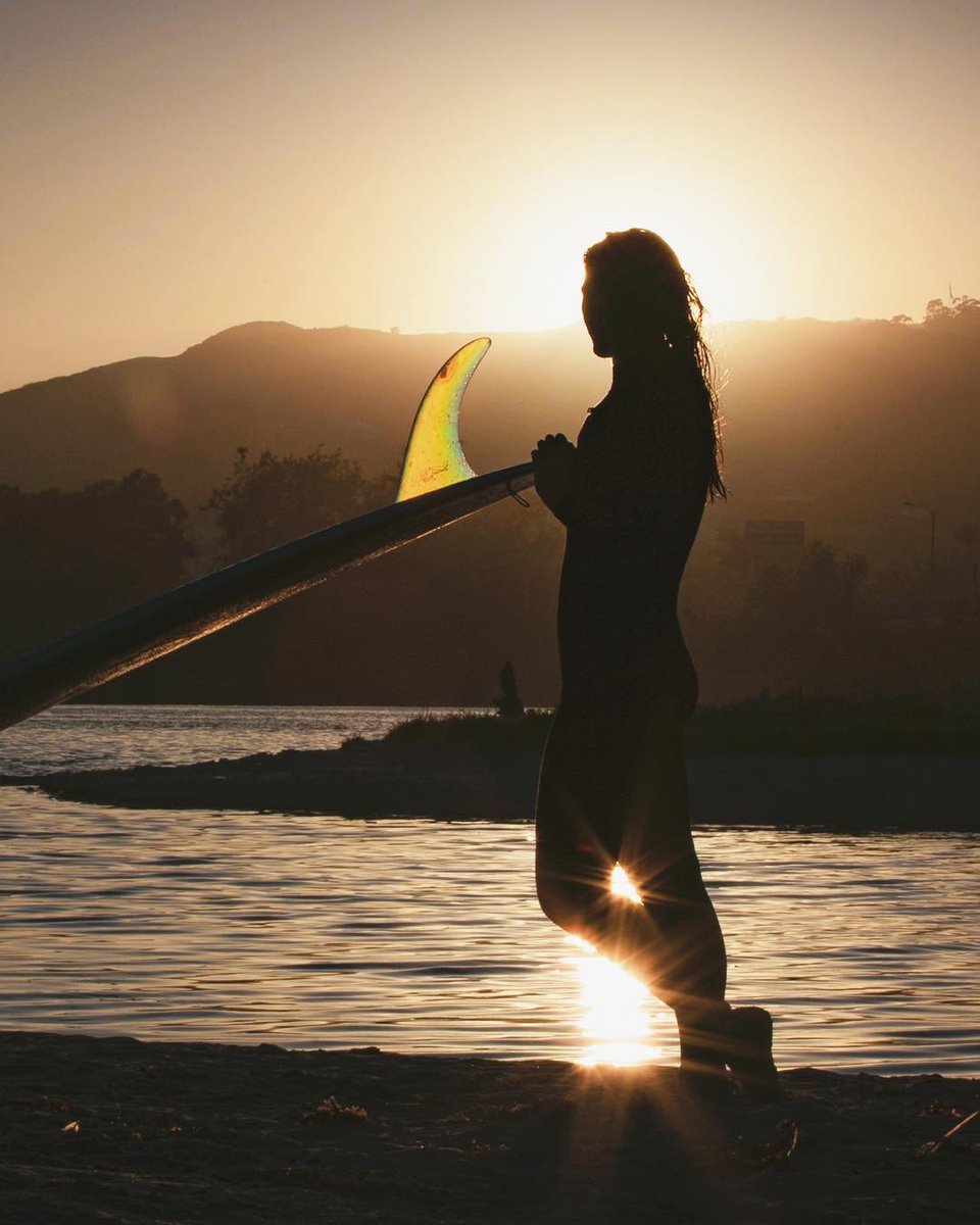 the_inertia's tweet photo. “First Point magic hour... shooting with @wdurland1 for the good folks at @surfrider @surfriderla. Keep up the great work guys!” - Nicole Gormley (@gromlet) 

#LogDaze #Malibu #TheInertiaEnvironment https://t.co/kN3ZI7XsBt