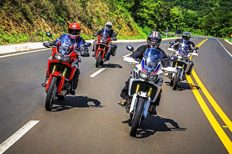 rockriders's tweet photo. RedRider - novo programa da Honda para motociclistas que curtem viagens e aventuras - https://t.co/XbblvnhDe8 https://t.co/awXr45bL00