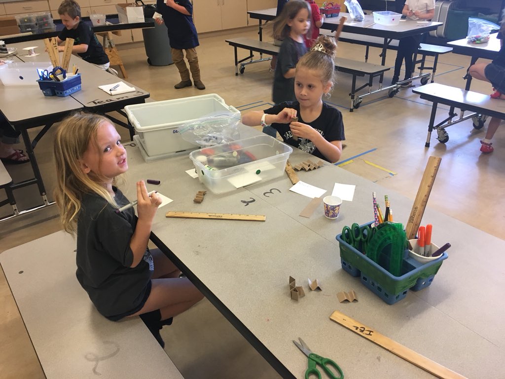 RudyKeezer's tweet photo. Elementary STEM is happening!!! Cannot wait to see this in all our schools next year! Thanks voters. #wemanatee https://t.co/f6AHR1jEXw