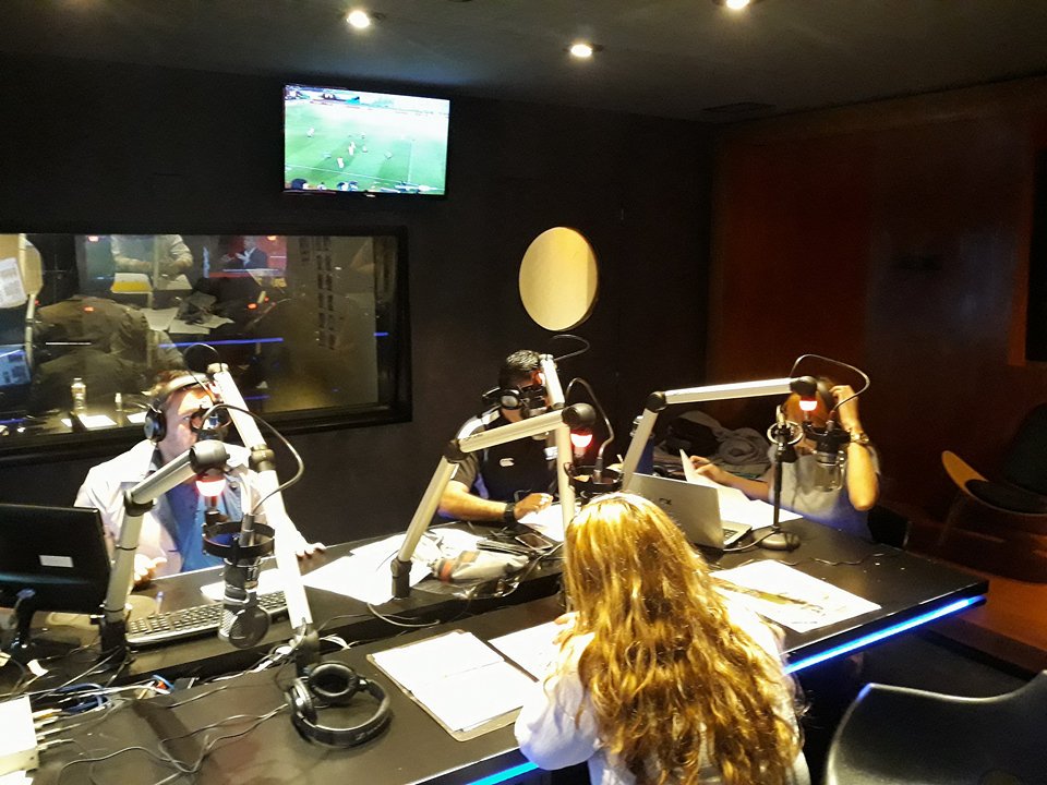 Ya estamos cerrando la semana en #HoyEsSiempreTodavía!
Sumate a este equipo: <a href="/JesusEmilianoOk/">Jesús Emiliano</a> <a href="/MaBelenAlvares/">#NiUnaMenos -Ma. Belén Alvares 💚</a> <a href="/CaroPalandri/">Carolina Palandri</a> <a href="/arielgomez22/">Ariel Gómez</a> <a href="/jdhuerga/">Juan Diego Huerga</a> <a href="/s_tion/">sergio tion</a>