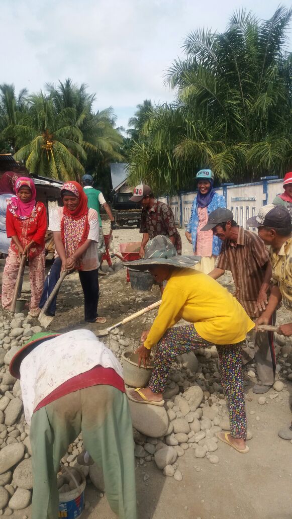 asmidaryati1's tweet photo. #TerimaKasihPLD  #ManfaatDanaDesa  #PadatKaryaTunai  #TPPIKaur  #TPPIBengkulu https://t.co/X9q2qBfZaR