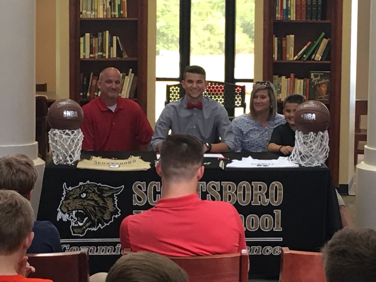 SCT_Wildcats's tweet photo. Brady Roberson signs with Martin Methodist to continue his basketball career. #SCTBuilt https://t.co/LO4W9J9phb