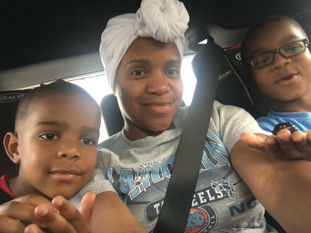 PhabienneVera's tweet photo. Currently riding in the back with my boys! Itโs Transformers world back here. But there is an outlet back here so I can use my pump while we drive ๐๐พ #theyareexcited #wontstoptalking #mommommom #thisisatrip https://t.co/zgl1ujRI9y