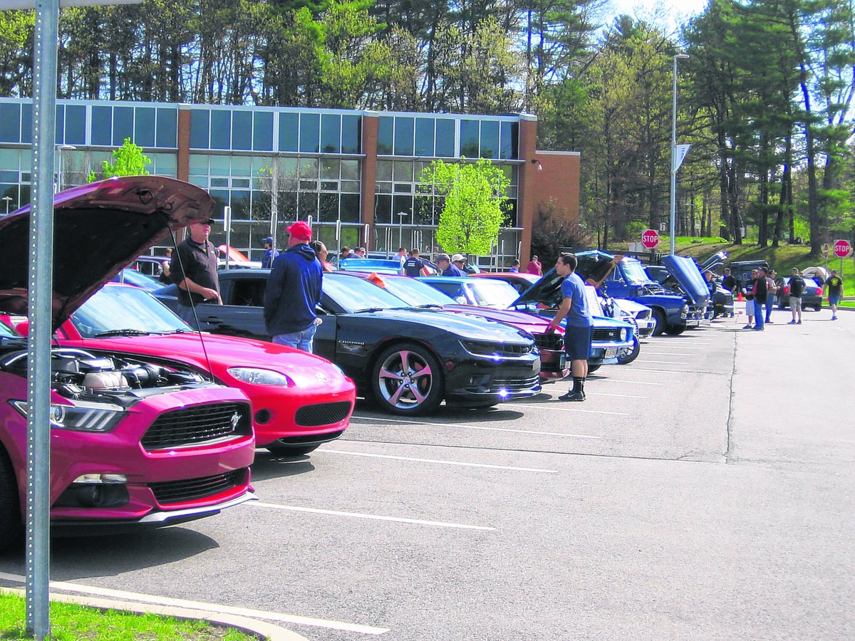 JournalInquirer's tweet image. Cheney Tech car show slated for Sunday journalinquirer.com/connecticut_an… #cheneytech #manchesterct #carshow #cheneytechcarshow