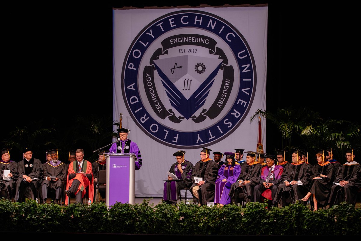 FLPolyU's tweet photo. And now rise.π₯ Congratulations #FLPoly graduates! π #FLPolyGrad18 #PheonixForLife https://t.co/QWsZBX6VZu