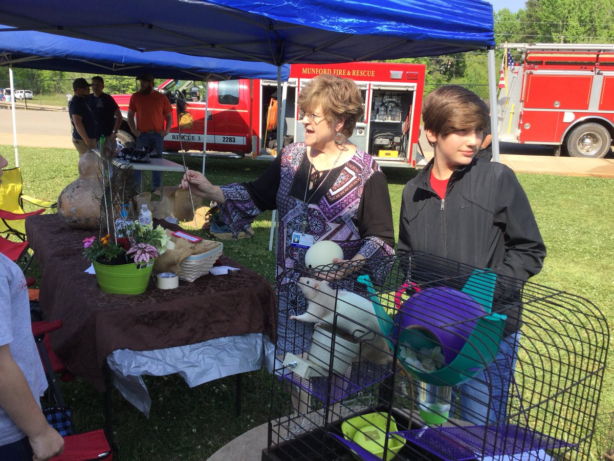Harrison’s creatures at Munford Farm Day@MunfordMiddleAL <a href="/TCBOE/">Talladega Co Schools</a>